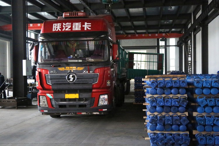 Zhon Yun Group Sent A Batch Of Three-Car Mining Materials To Yulin, Shaanxi And Hulunbuir, Inner Mongolia