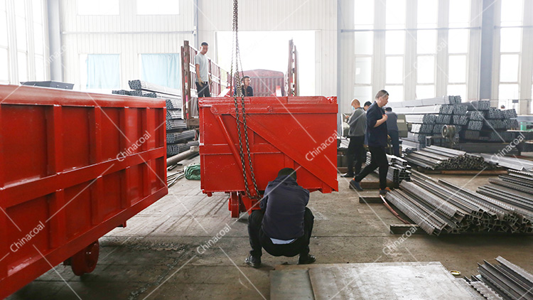 Zhong Yun Group Sent A Batch Of Side Dumping Mining Cars To Shanxi Province